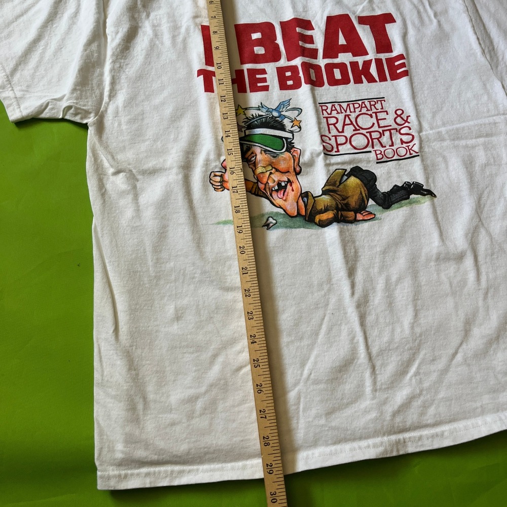 Rampart Race & Sports Book I Beat The Bookie White Graphic T-Shirt Mens XL - Picture 4 of 4